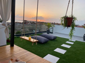 Tropical Suite 22 B